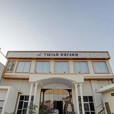 Collection O 85238 Tulika Garden Hotell Izatnagar Exteriör bild